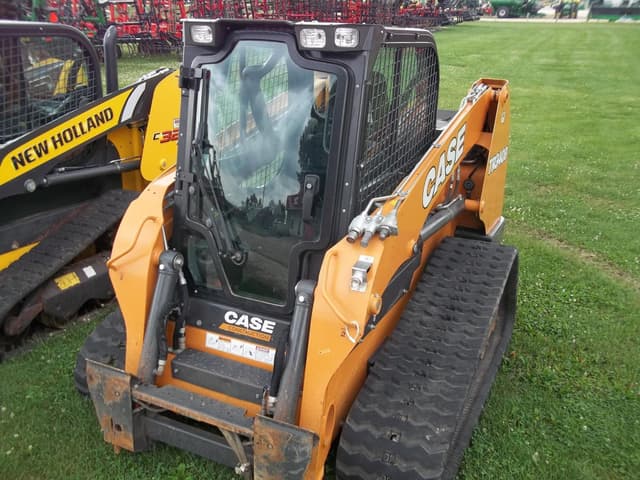 Image of Case TR340B equipment image 1