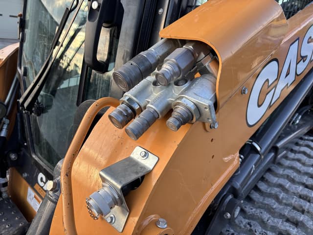 Image of Case TV450B equipment image 3