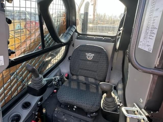 Image of Case TV620B equipment image 3