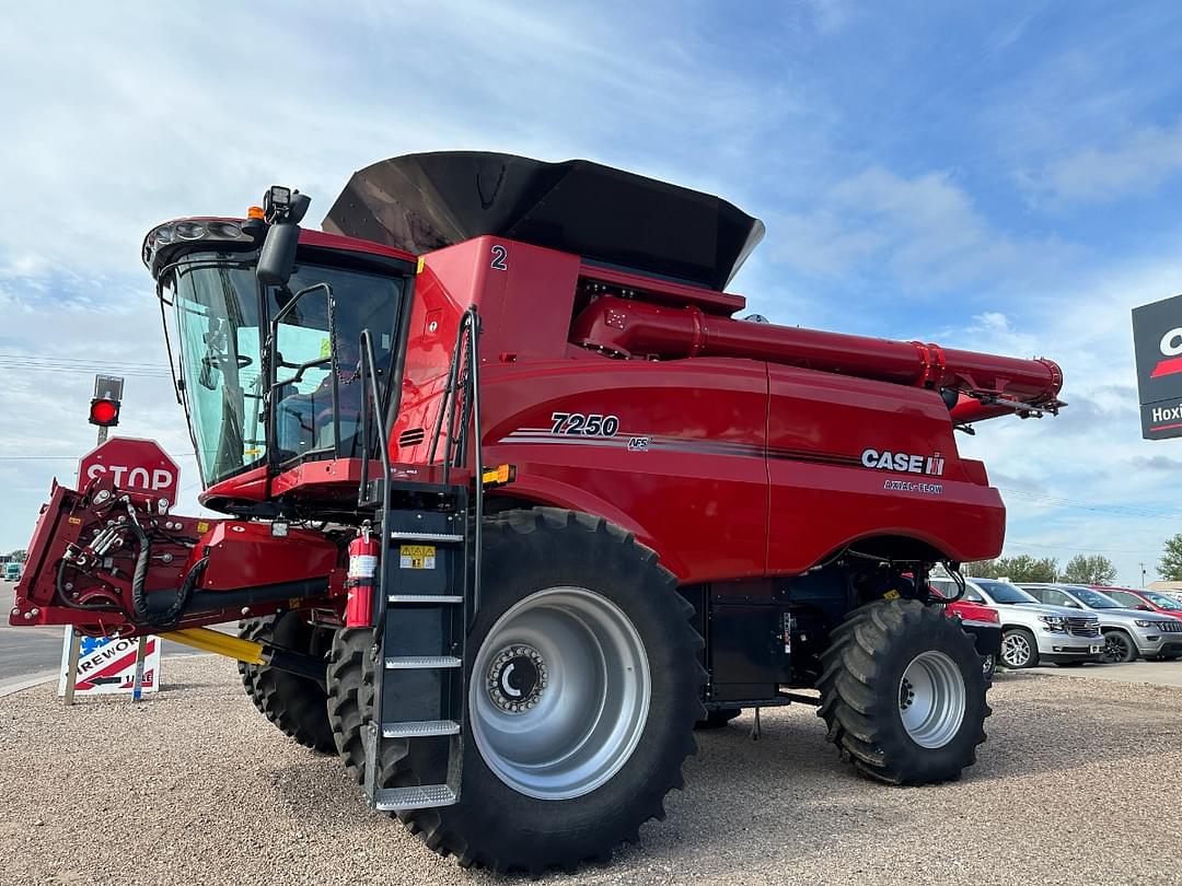 Image of Case IH 7250 Image 1