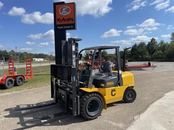 Main image Castle D8000