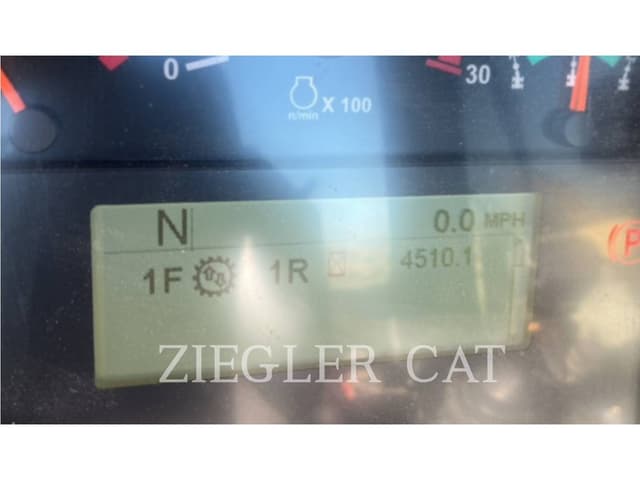 Image of Caterpillar 140 equipment image 4