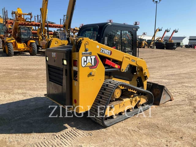Image of Caterpillar 239D3 equipment image 2