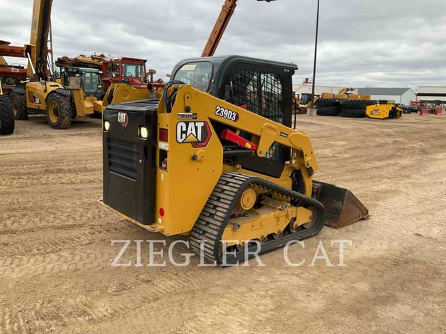 Image of Caterpillar 239D3 equipment image 2
