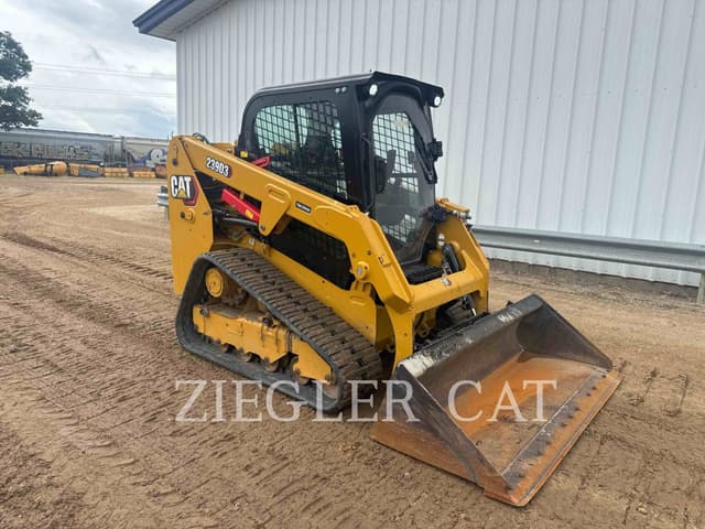 Image of Caterpillar 239D3 equipment image 1
