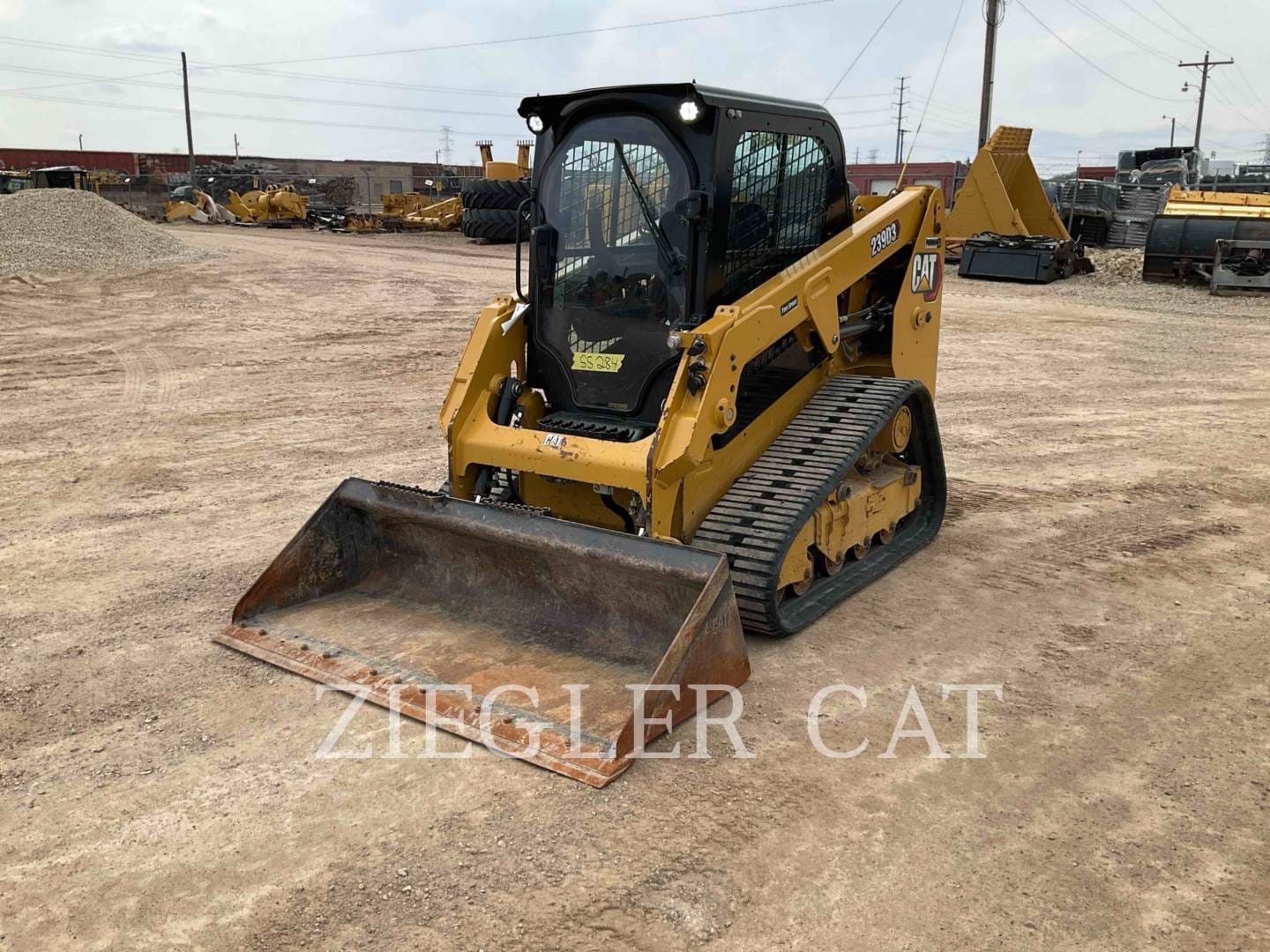 2023 Caterpillar 239D3 Equipment Image0