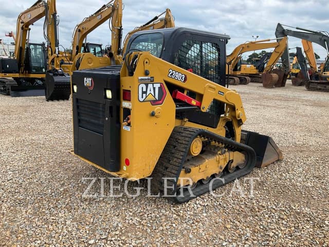 Image of Caterpillar 239D3 equipment image 2