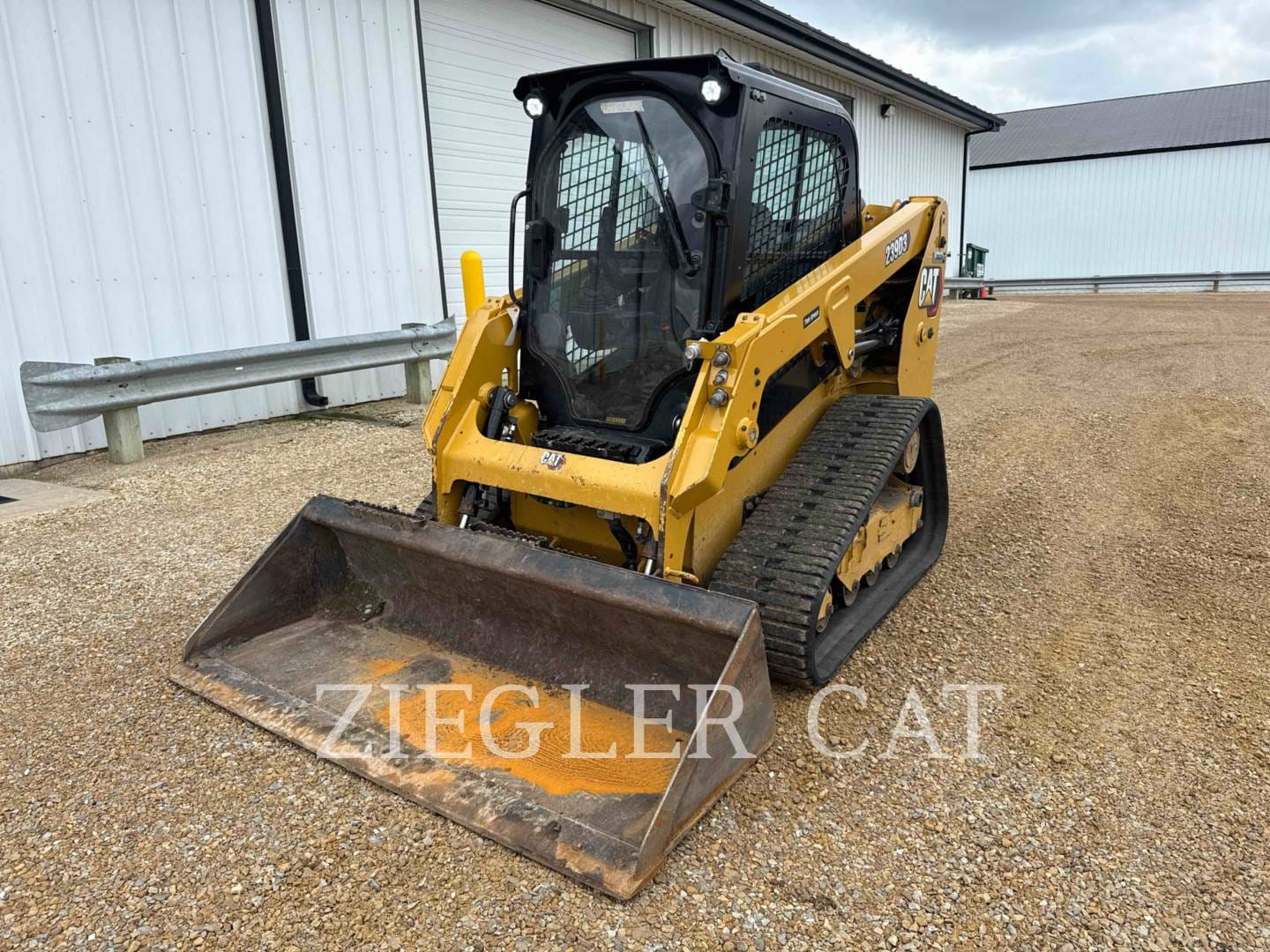 2023 Caterpillar 239D3 Equipment Image0