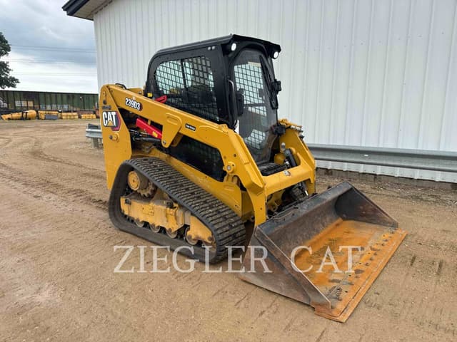 Image of Caterpillar 239D3 equipment image 1