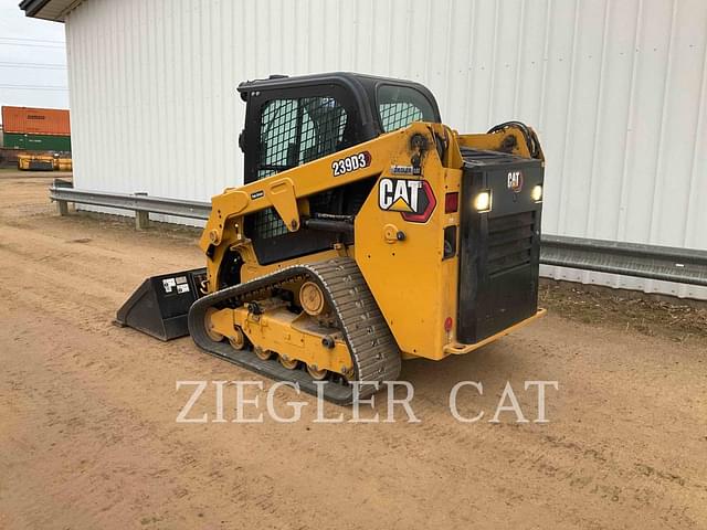 Image of Caterpillar 239D3 equipment image 2