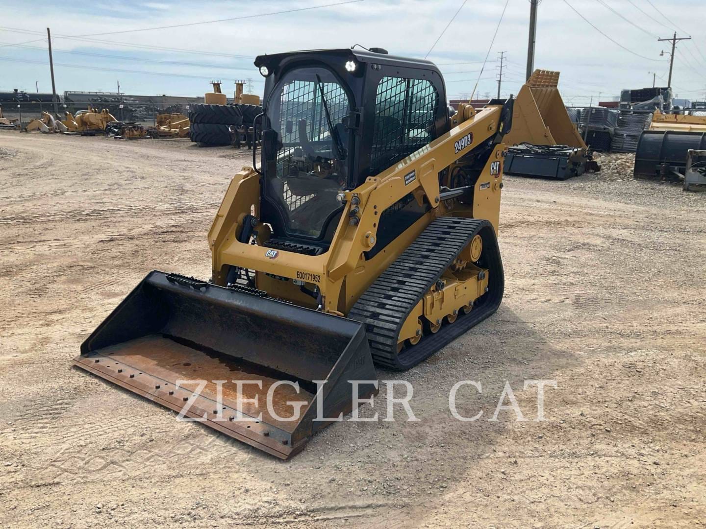 2023 Caterpillar 249D3 Equipment Image0