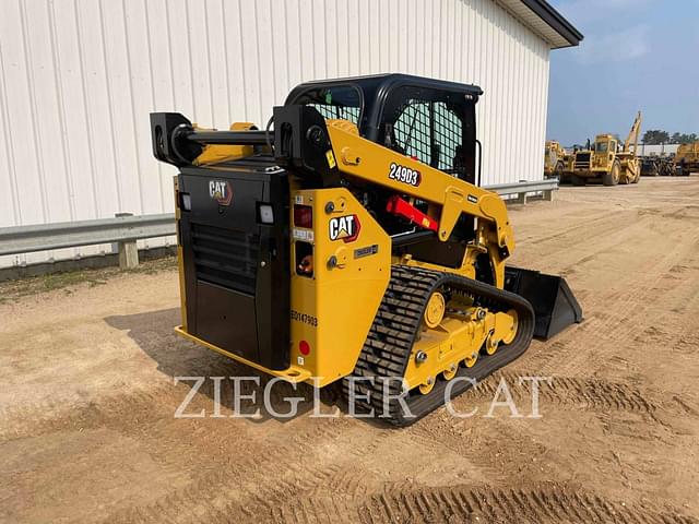 Image of Caterpillar 249D3 equipment image 4