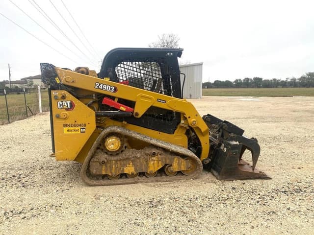 Image of Caterpillar 249D3 equipment image 3