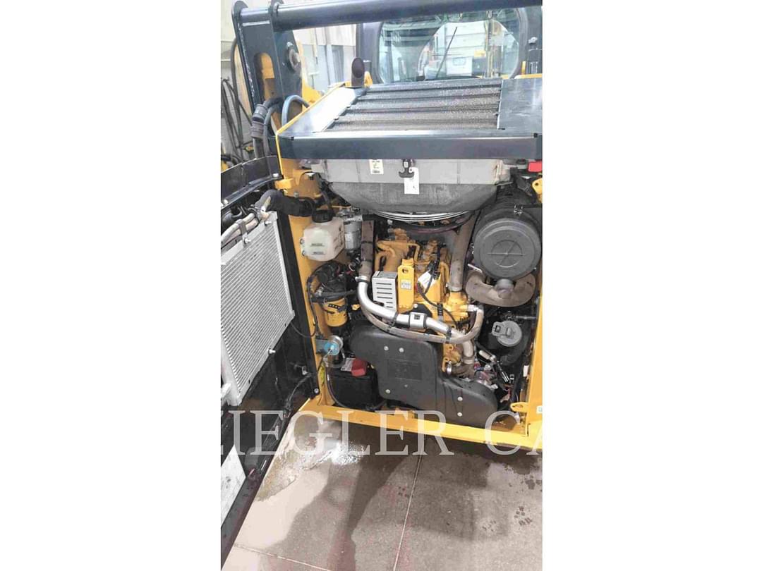 Image of Caterpillar 259D3 Primary image