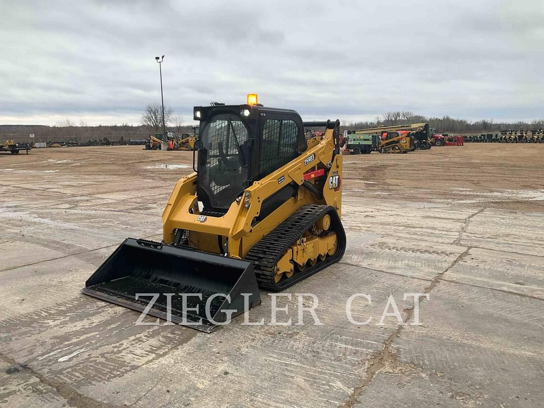Image of Caterpillar 259D3 Primary image