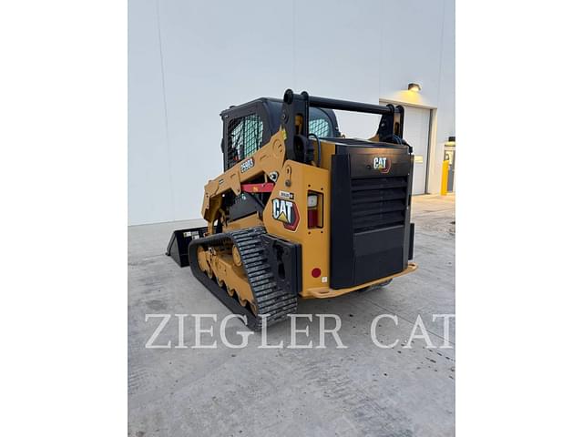 Image of Caterpillar 259D3 equipment image 2