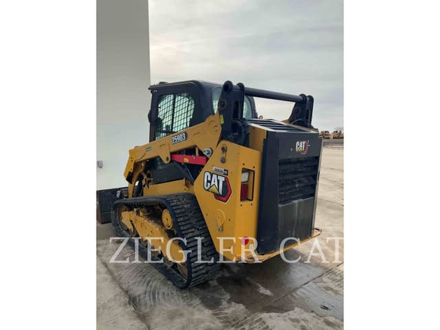 Image of Caterpillar 259D3 equipment image 3