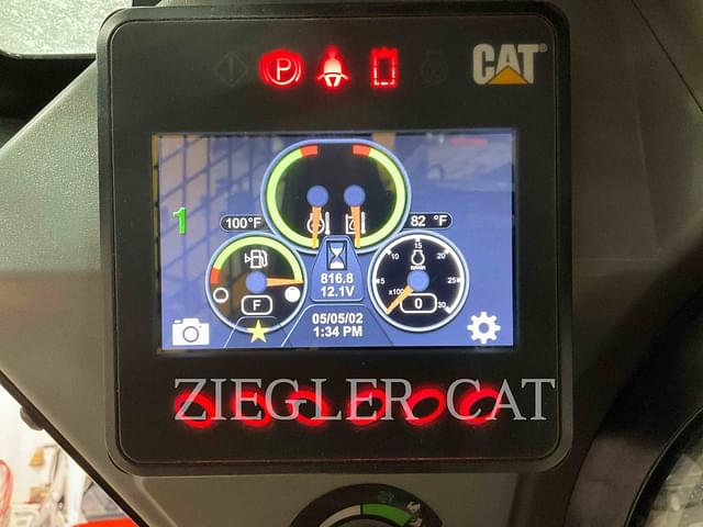 Image of Caterpillar 259D3 equipment image 4