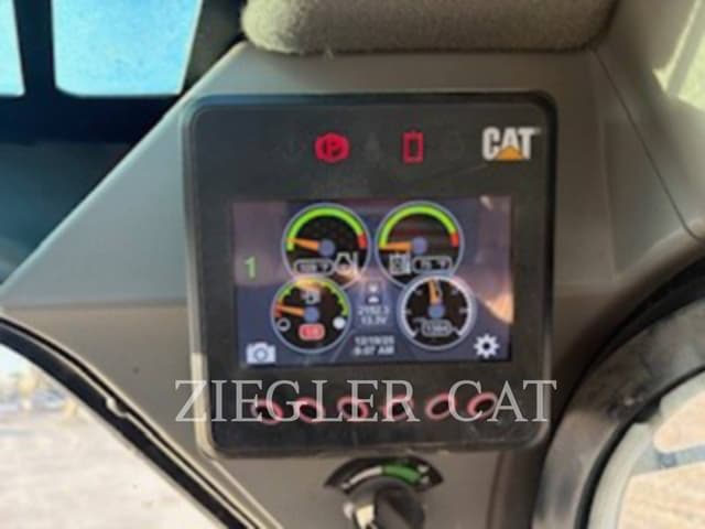 Image of Caterpillar 259D3 equipment image 4