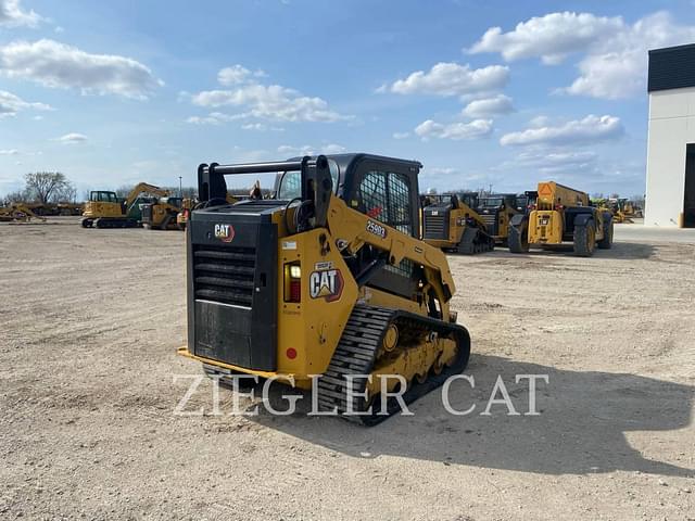 Image of Caterpillar 259D3 equipment image 2