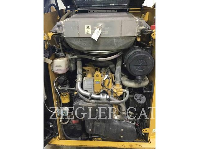 Image of Caterpillar 259D3 equipment image 2