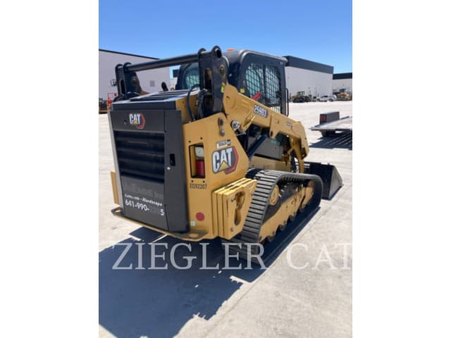 Image of Caterpillar 259D3 equipment image 2