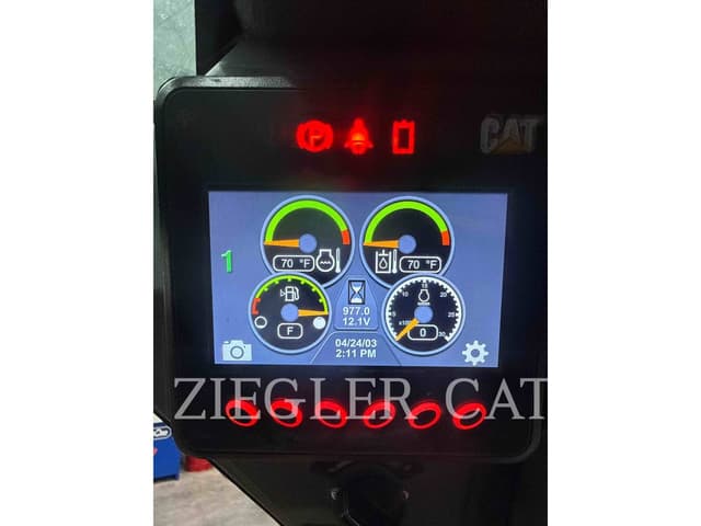 Image of Caterpillar 259D3 equipment image 4