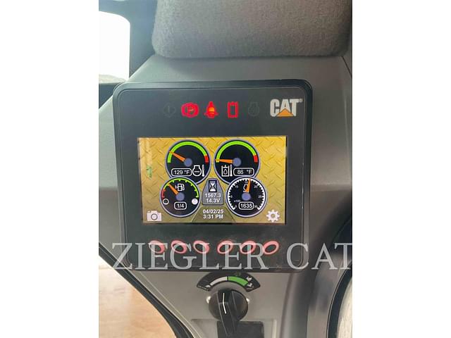 Image of Caterpillar 259D3 equipment image 4