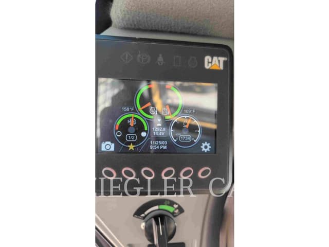 Image of Caterpillar 259D3 equipment image 4