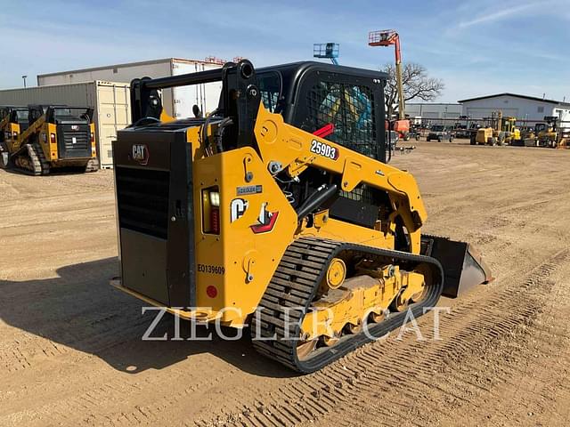 Image of Caterpillar 259D3 equipment image 4