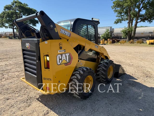 Image of Caterpillar 262D3 equipment image 2