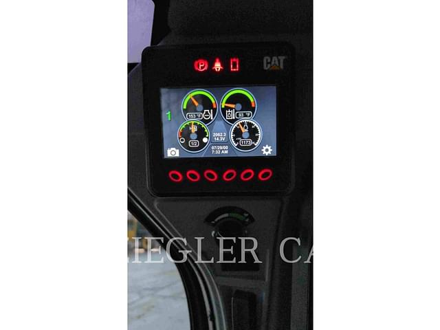 Image of Caterpillar 289D3 equipment image 3