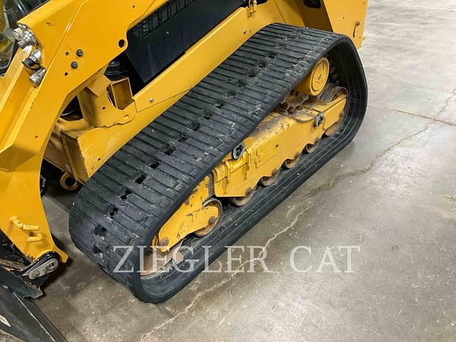 Image of Caterpillar 289D3 equipment image 2
