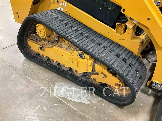 Image of Caterpillar 289D3 equipment image 3