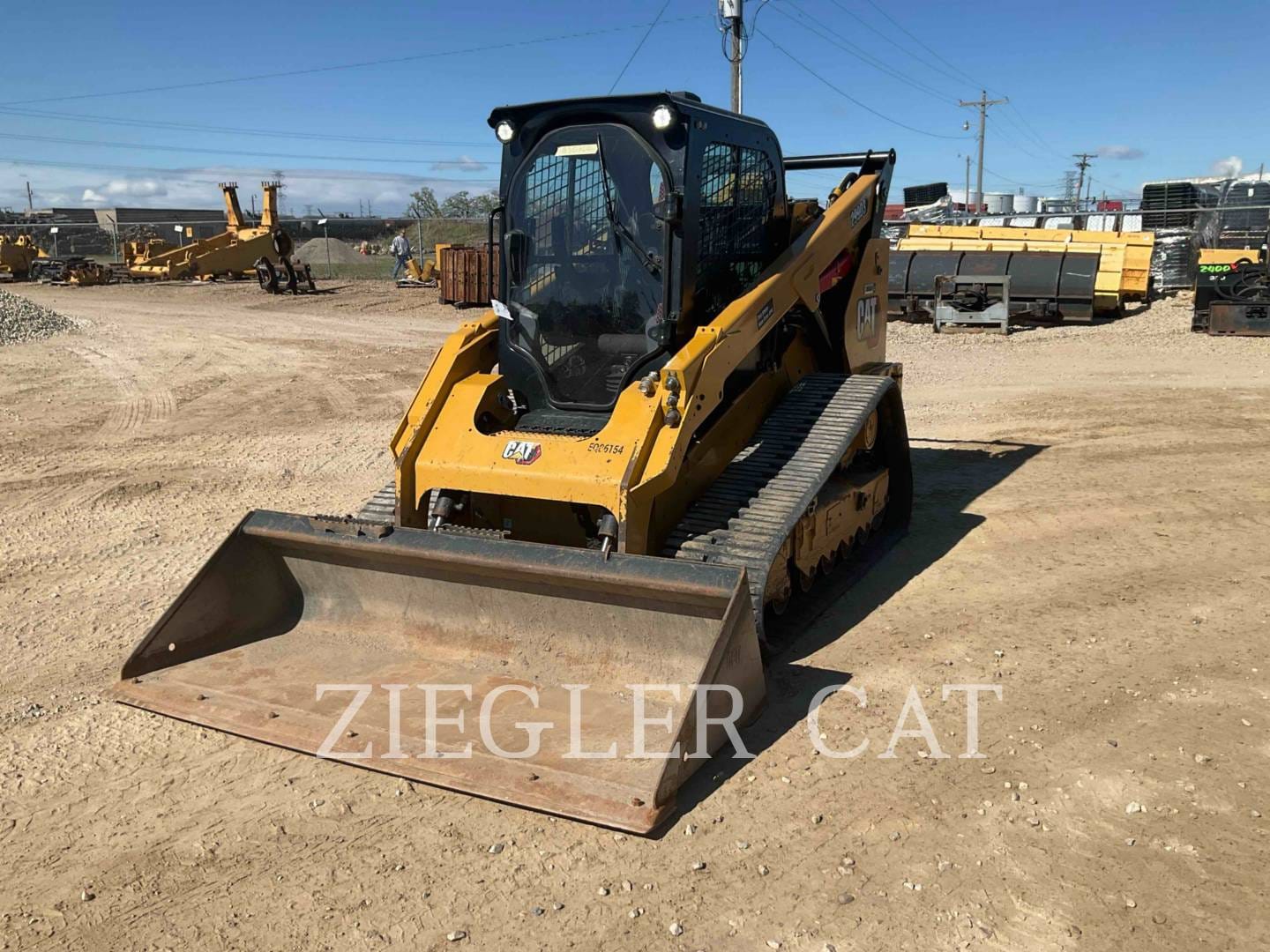 2023 Caterpillar 299D3 Equipment Image0