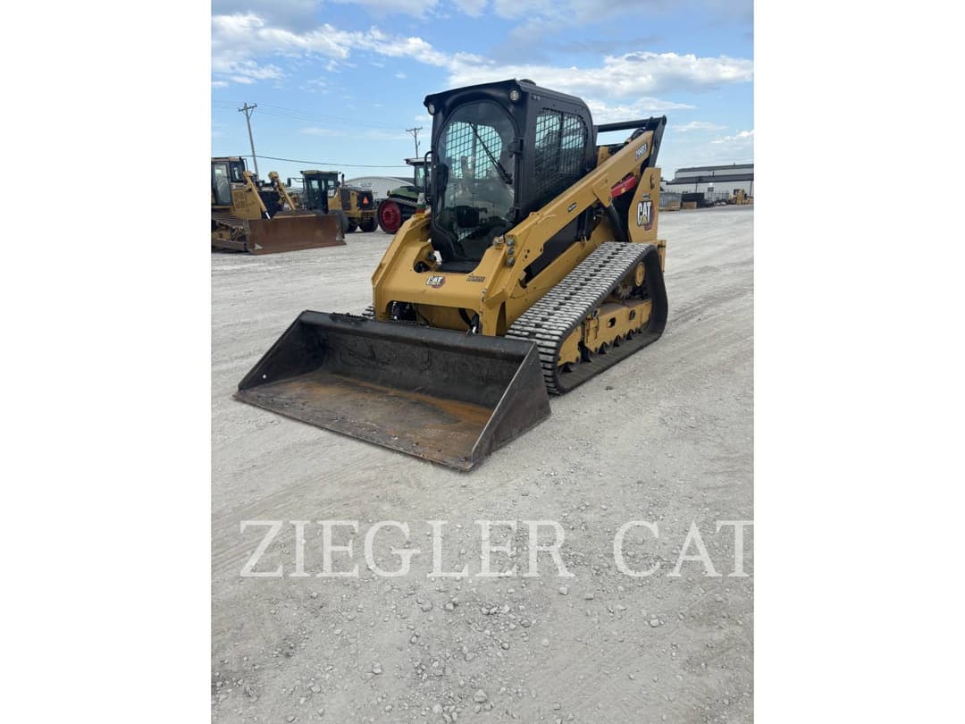 Image of Caterpillar 299D3 Primary image