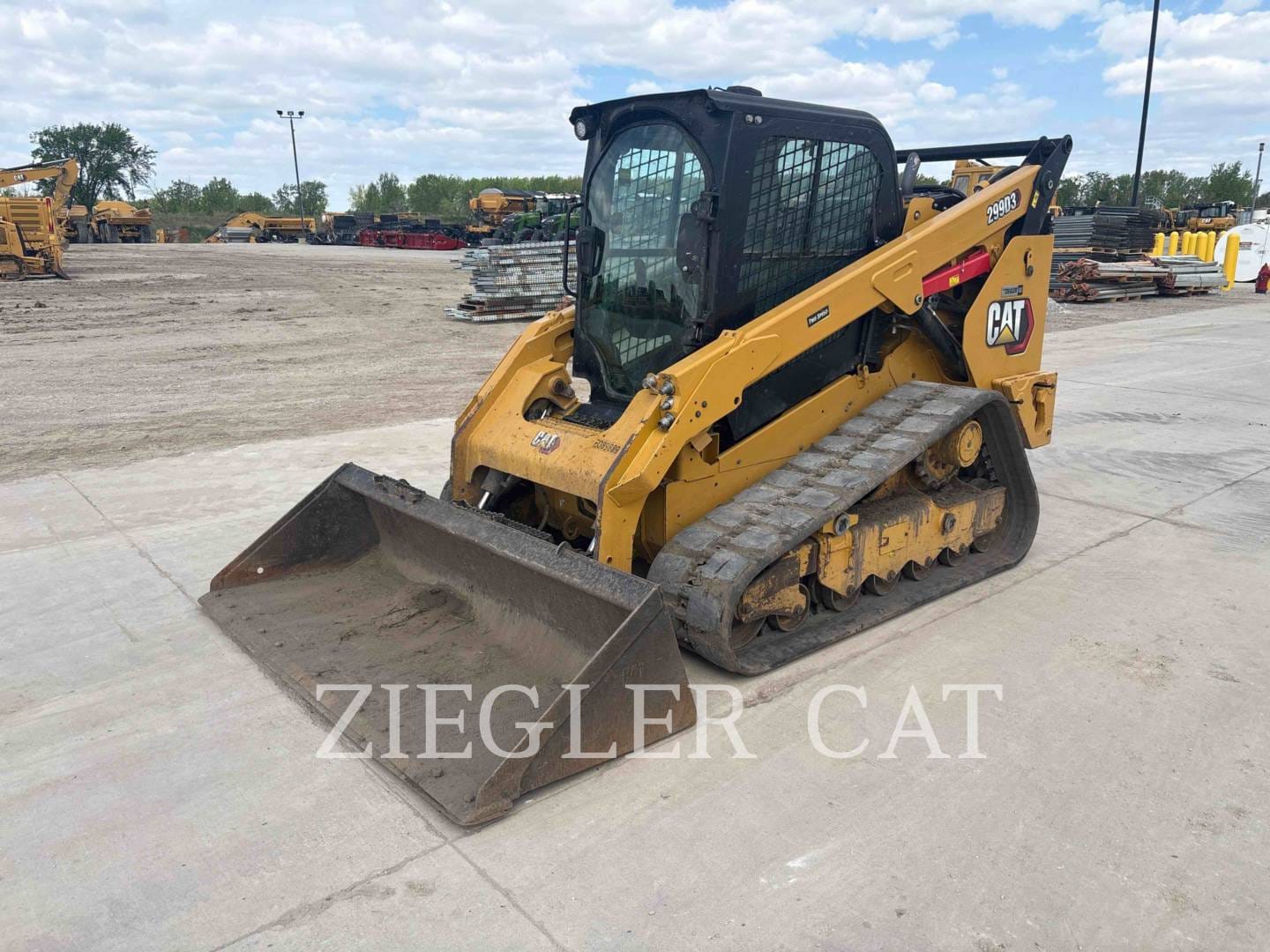 2023 Caterpillar 299D3 Equipment Image0