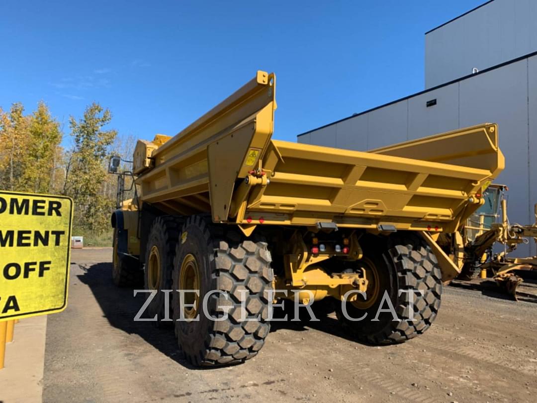 Image of Caterpillar 740 Image 0