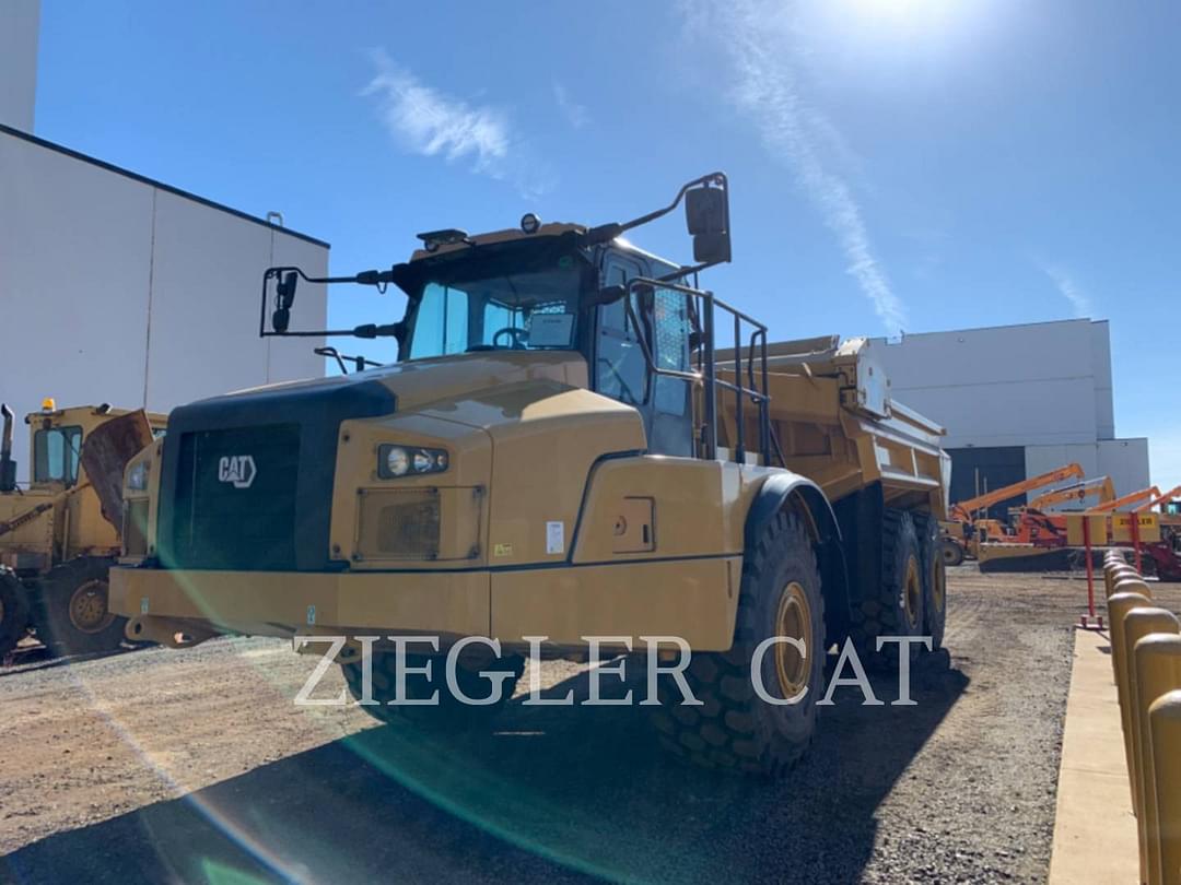 Image of Caterpillar 740 Image 1