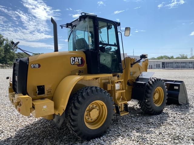 Image of Caterpillar 910 equipment image 2