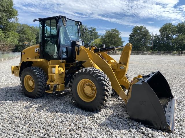 Image of Caterpillar 910 equipment image 3
