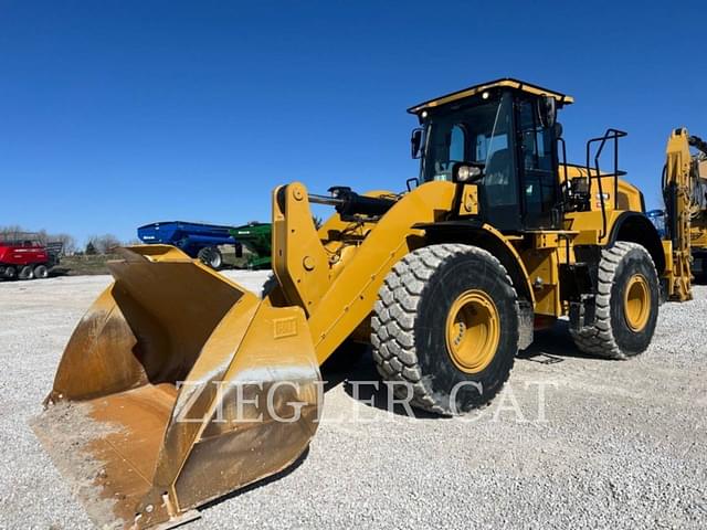 Image of Caterpillar 962M equipment image 4