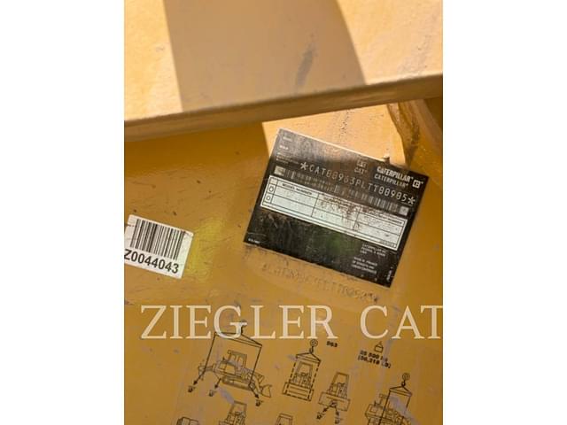 Image of Caterpillar 963 equipment image 4