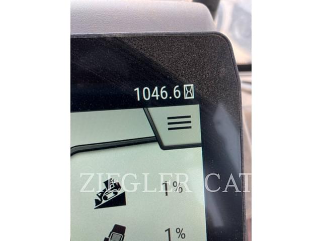 Image of Caterpillar 963 equipment image 4