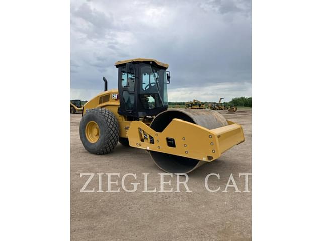 Image of Caterpillar CS10GC equipment image 1