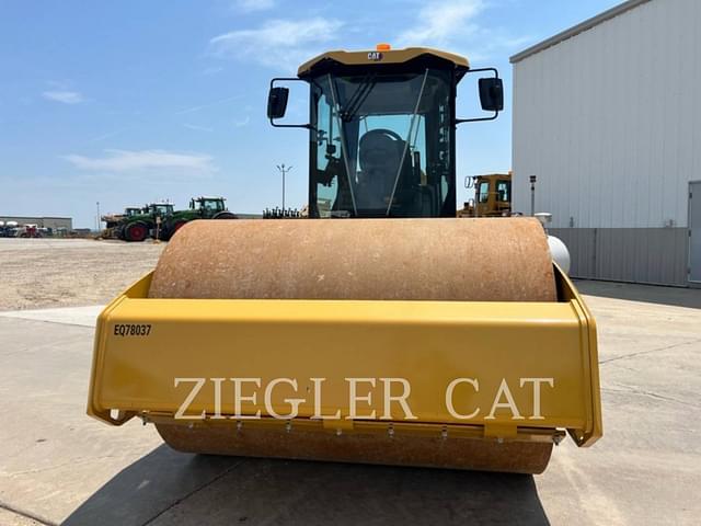Image of Caterpillar CS12GC equipment image 4