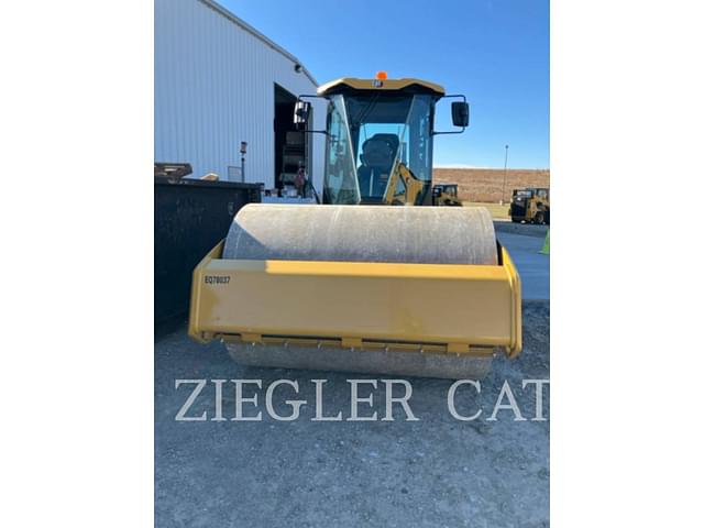 Image of Caterpillar CS12GC equipment image 3