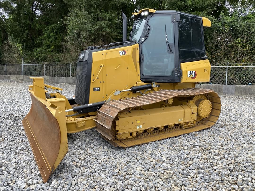 Image of Caterpillar D1 Primary image