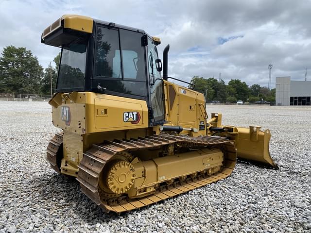 Image of Caterpillar D1 equipment image 2