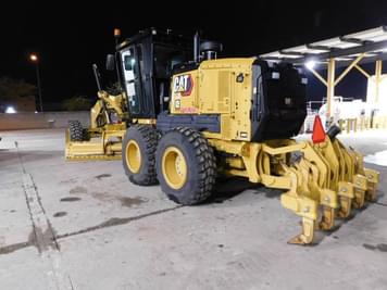 Main image Caterpillar 140